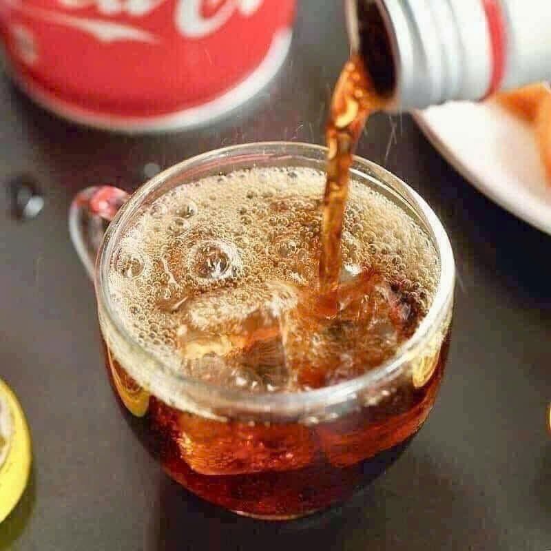Nước Ngọt Cocacola Nắp Vặn Nhật Bản - 300ML