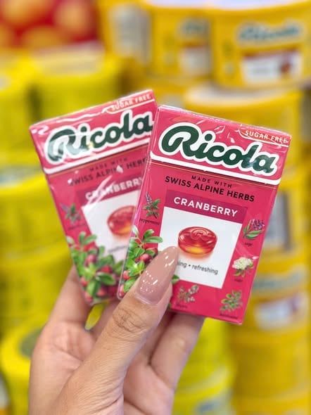Kẹo Ngậm Thảo Mộc Ricola - 40g (Mua 1 Tặng 1)
