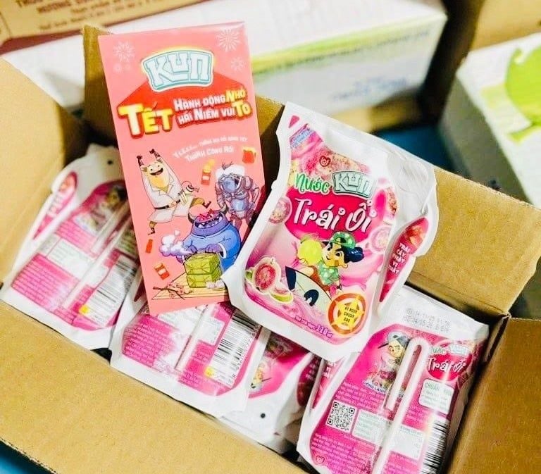 Nước Trái Cây Ổi Hồng Kun Thùng - 24 Gói x 110ml (Kèm Bao Lì Xì)