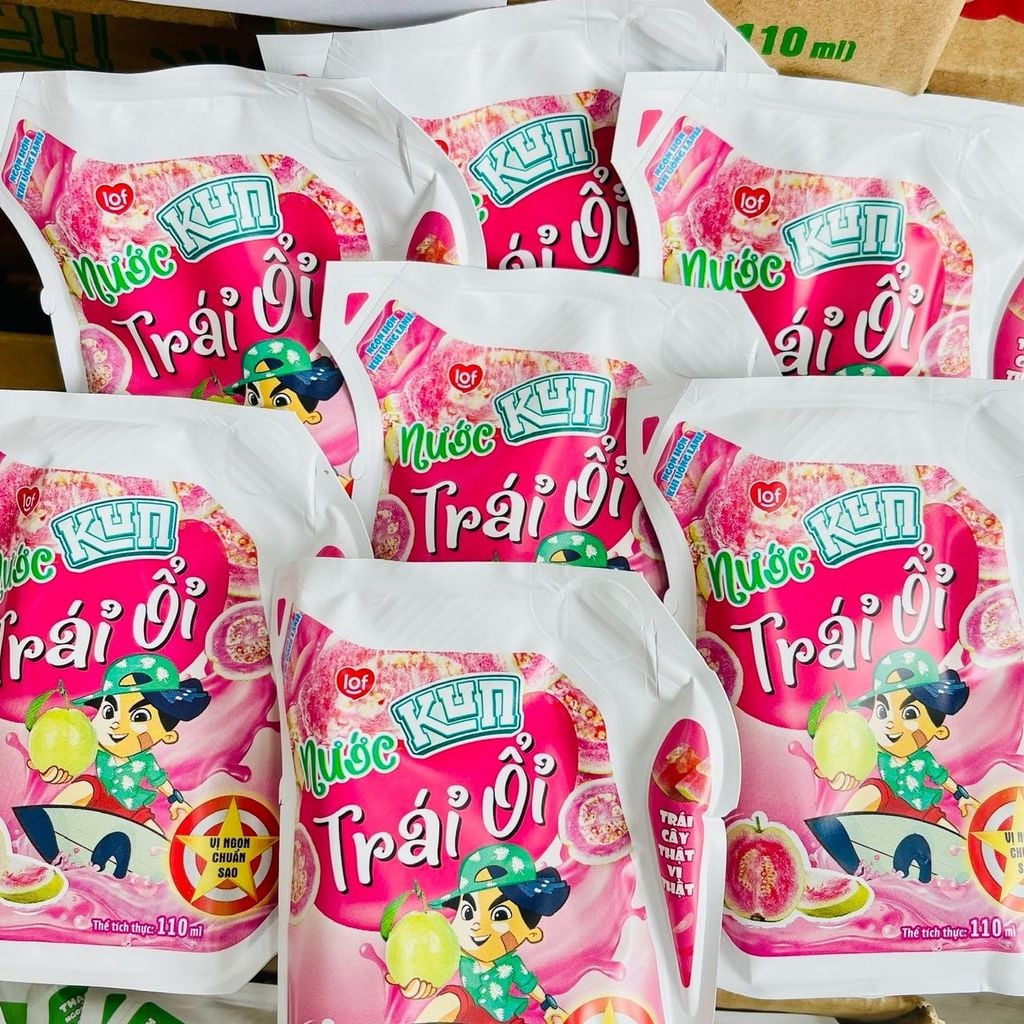 Nước Trái Cây Ổi Hồng Kun Thùng - 24 Gói x 110ml (Kèm Bao Lì Xì)