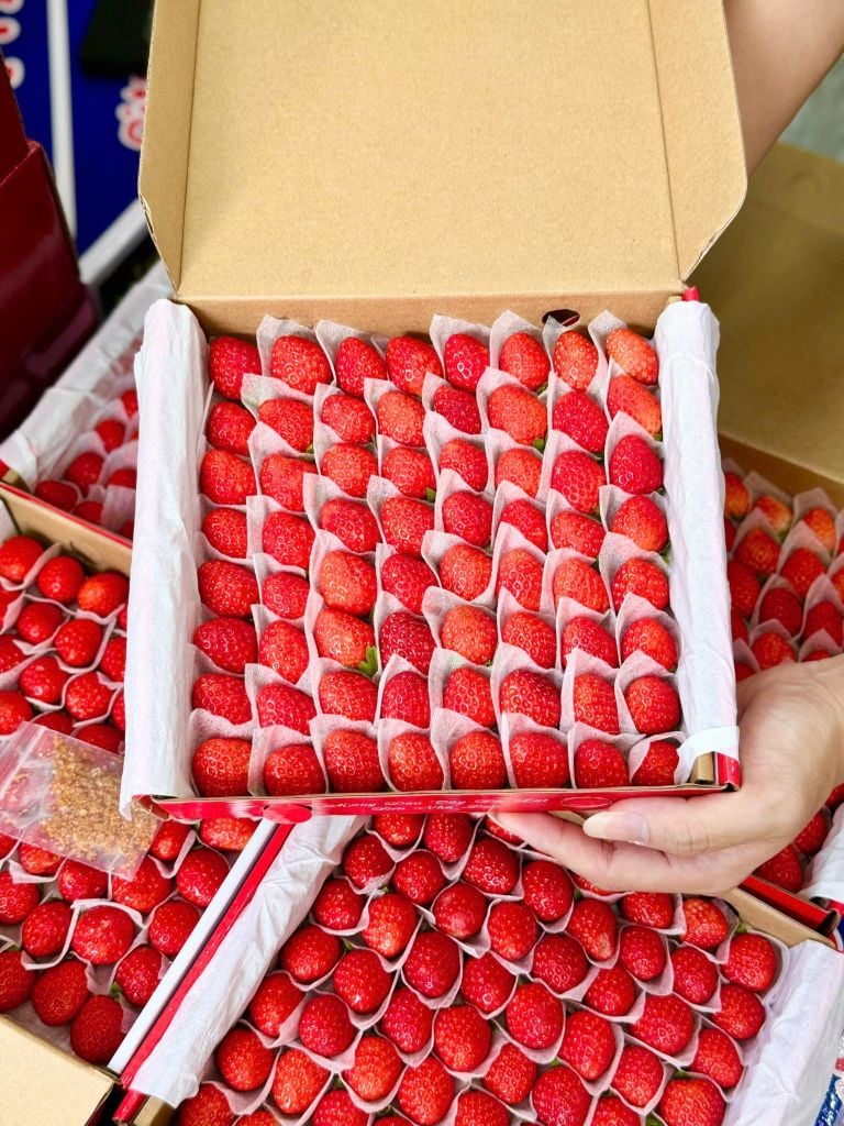 Dâu Nhật Thơm Ngon - 500gr