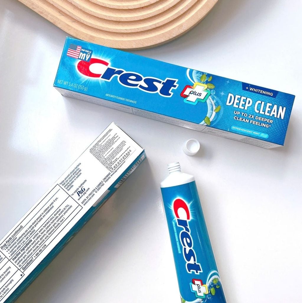 Kem Đánh Răng Crest 3D White Plus - 153G