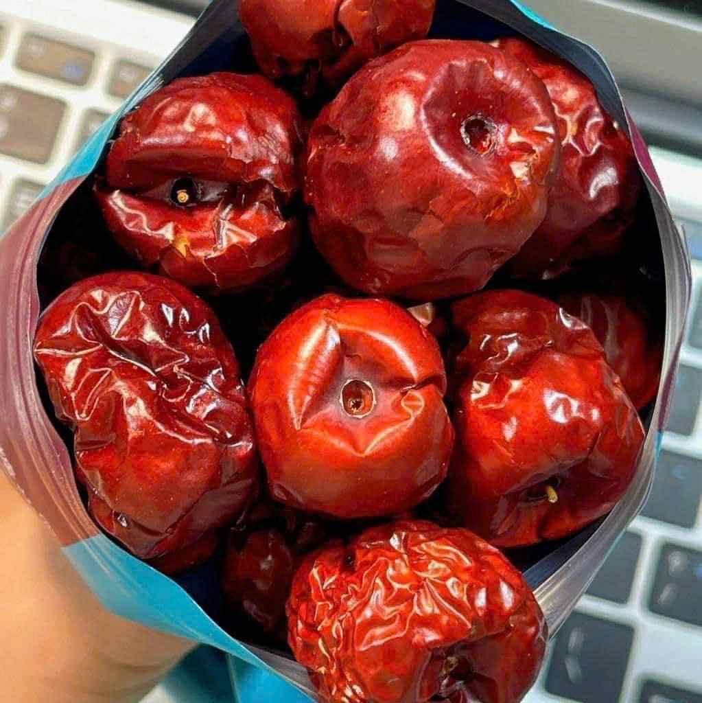 Táo Đỏ Nhược Khương Wakamono Size Trung - 1kg