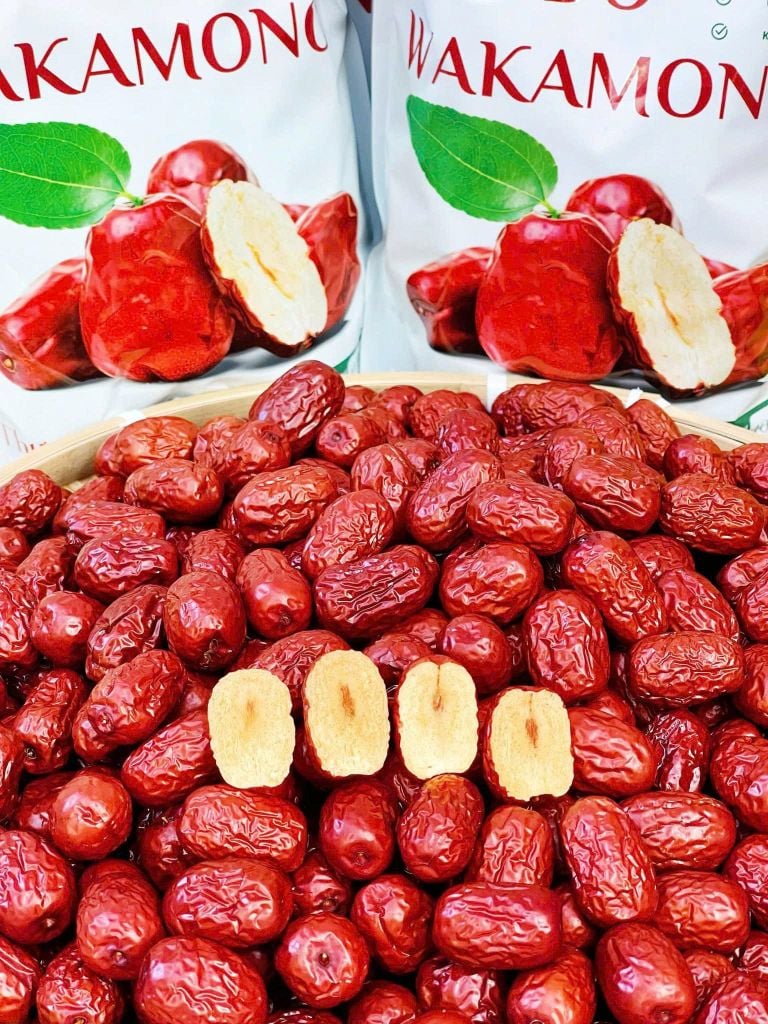 Táo Đỏ Nhược Khương Wakamono Size Trung - 1kg
