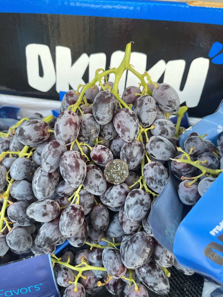 Nho Đen Úc Okuku - Hộp 900G