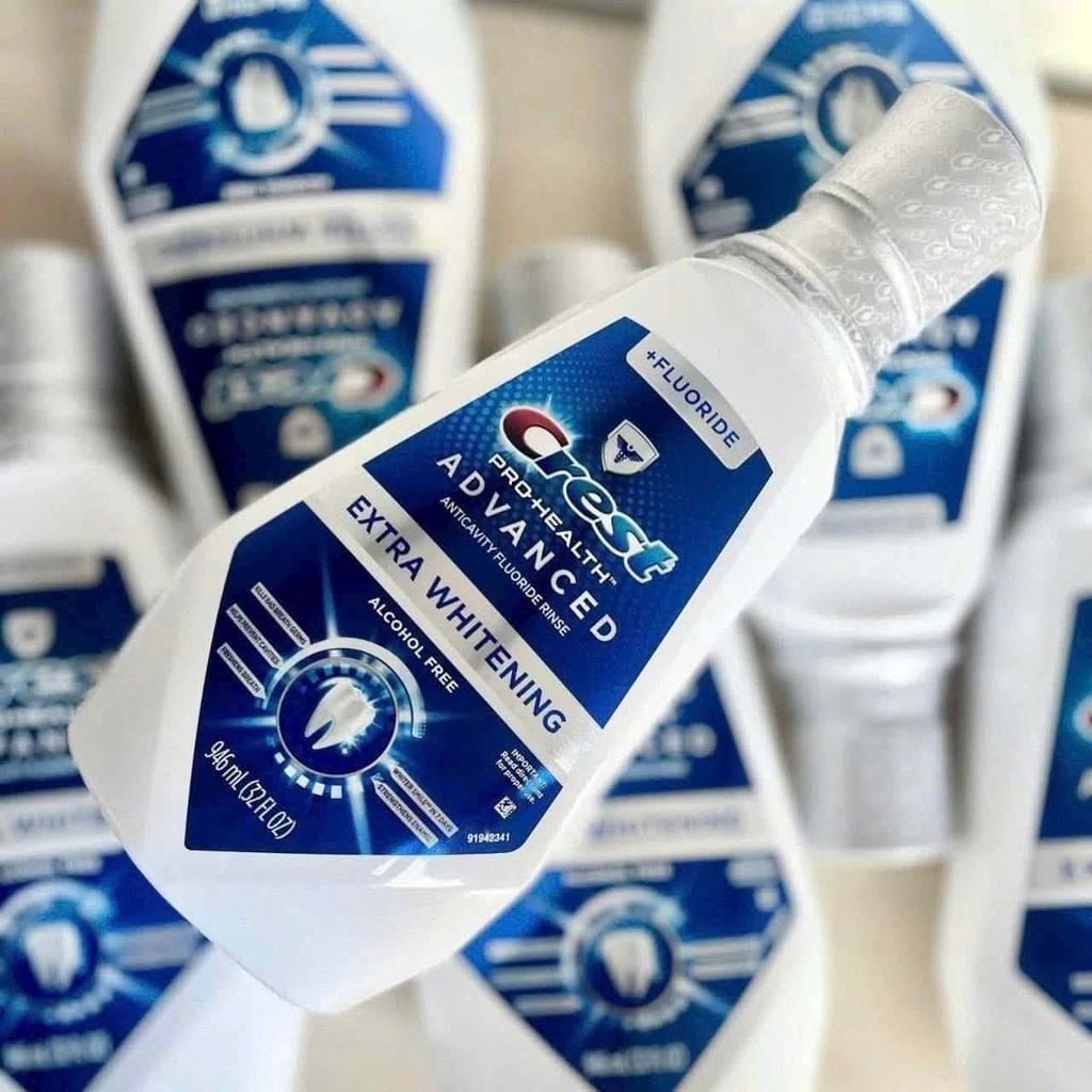 Nước Súc Miệng Crest Advanced Extra Whitening - 946ML
