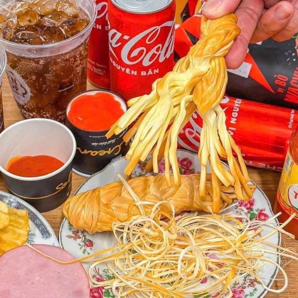 Phô Mai Xoắn Hun Khói Nga - 100g