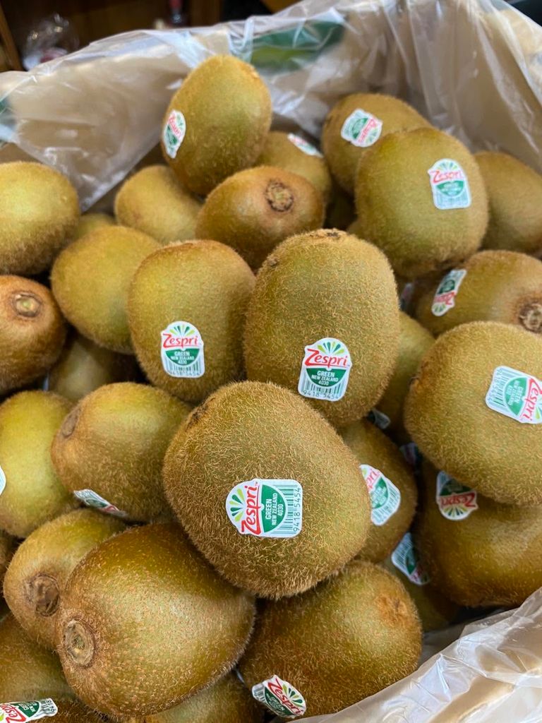 Kiwi Xanh Zespri New Zealand - Set 4 Trái
