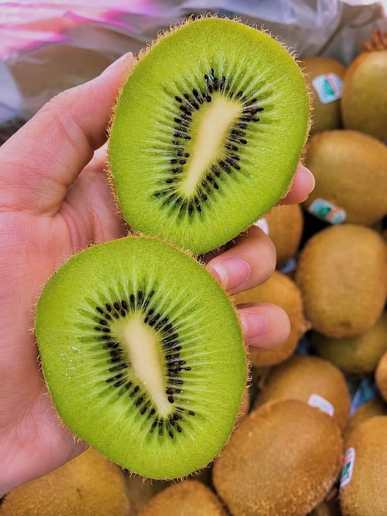 Kiwi Xanh Zespri New Zealand - Set 4 Trái
