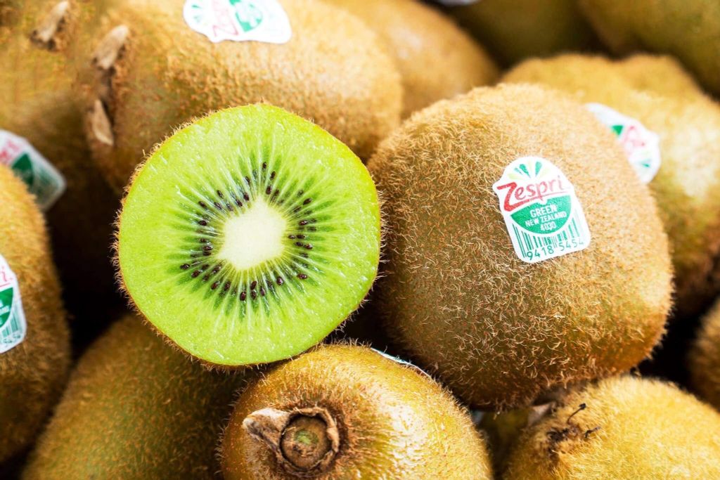Kiwi Xanh Zespri New Zealand - Set 4 Trái