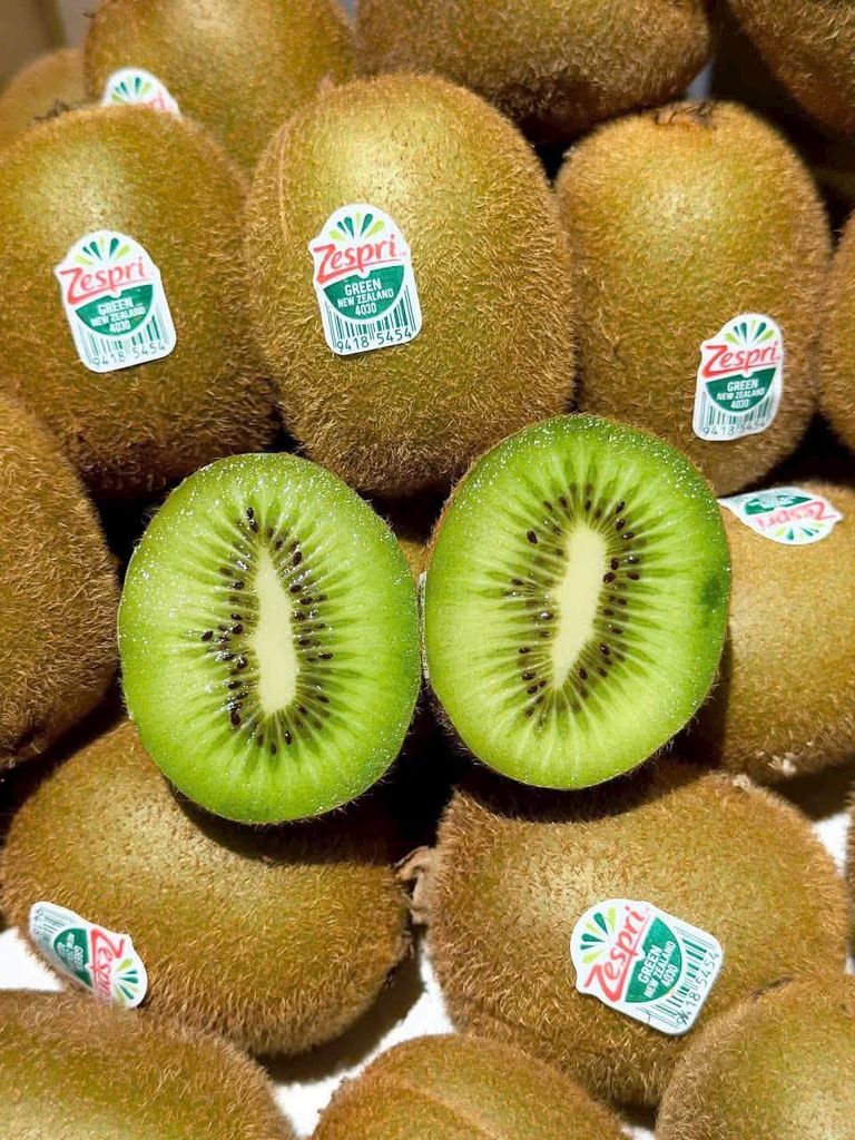 Kiwi Xanh Zespri New Zealand - Set 4 Trái
