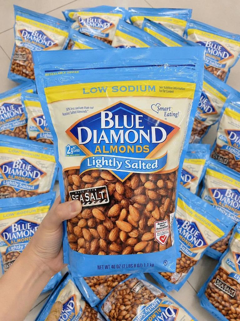 Hạt Hạnh Nhân Rang Muối Biển Blue Diamond Mỹ - 1.1kg