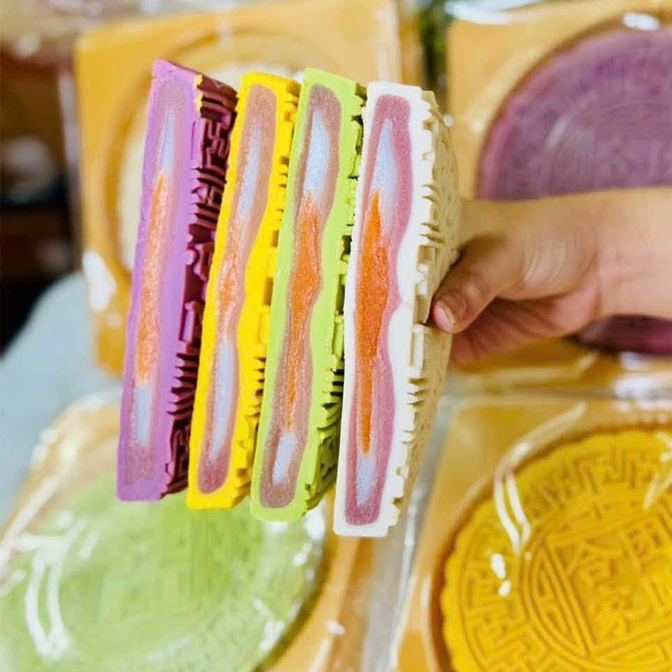 Bánh Nướng Mochi Khoai Môn Trứng Muối - 500g