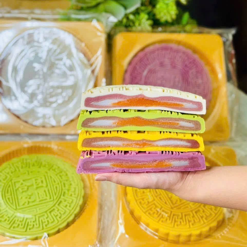 Bánh Nướng Mochi Khoai Môn Trứng Muối - 500g