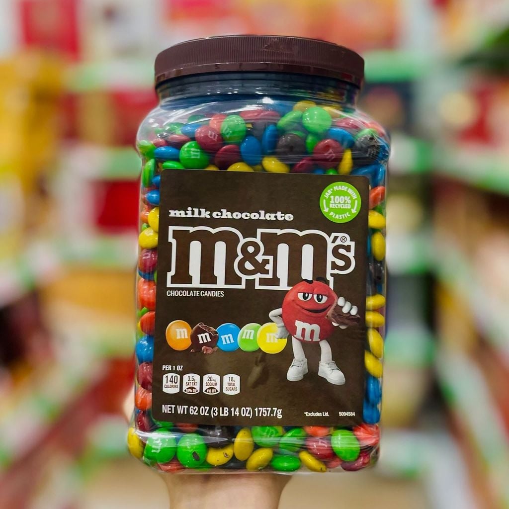 Socola M&M Milk Chocolate Mỹ - Hộp 1757,7g