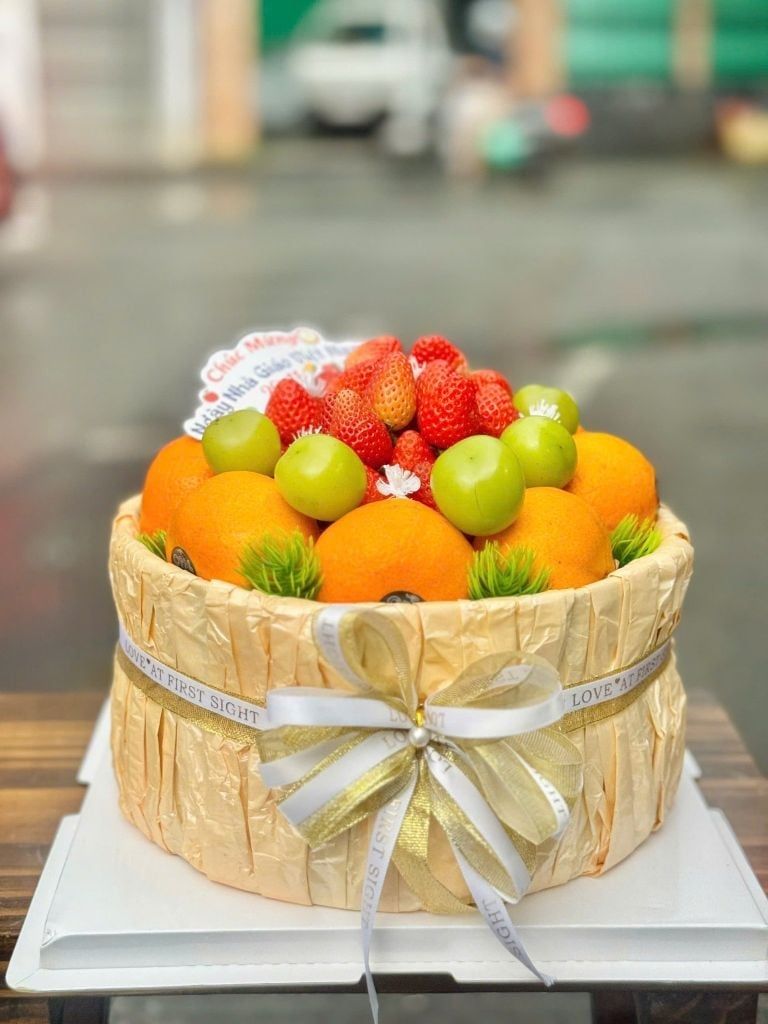 Set Quà Tặng Nàng 14/2 – Set Bánh Kem Trái Cây Lãng Mạn