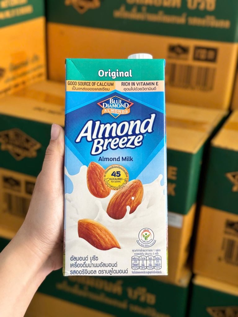 Sữa Hạnh Nhân Blue Diamond Almonds - 946ml