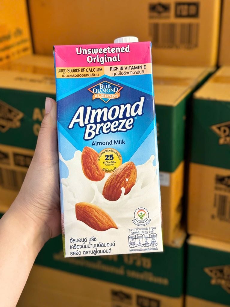 Sữa Hạnh Nhân Blue Diamond Almonds - 946ml