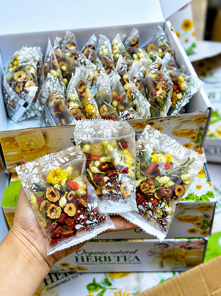Trà Hoa Cúc Dưỡng Nhan Herb Tea Organic - 330g