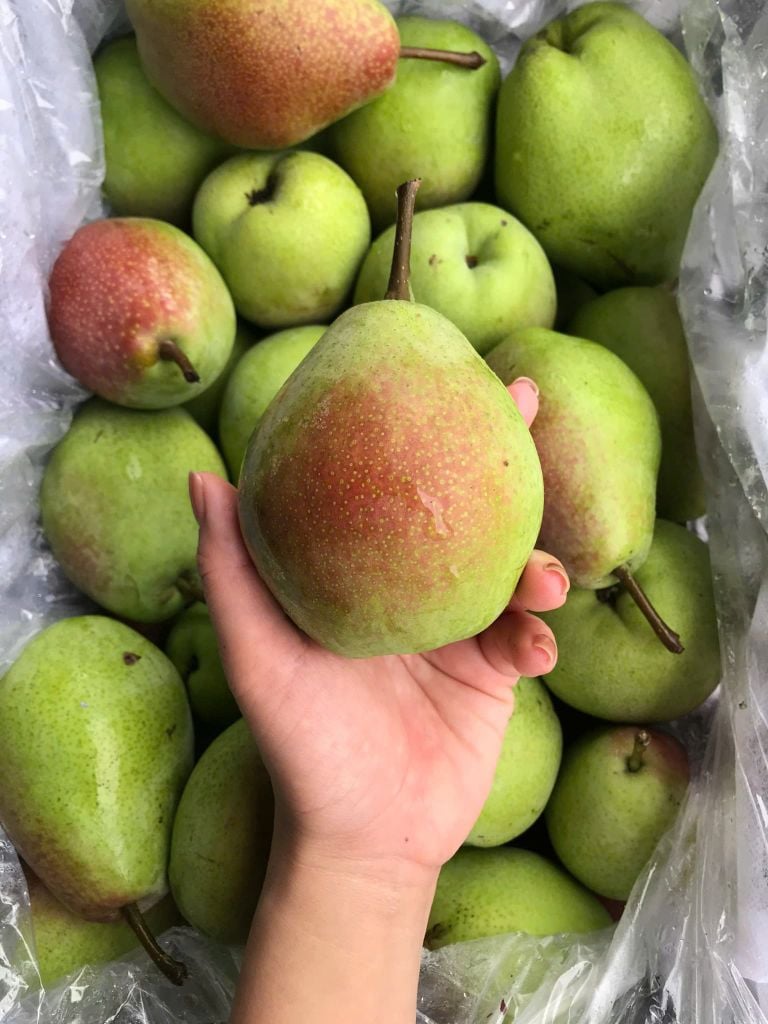 Lê Nam Phi Giòn Ngọt - 1kg