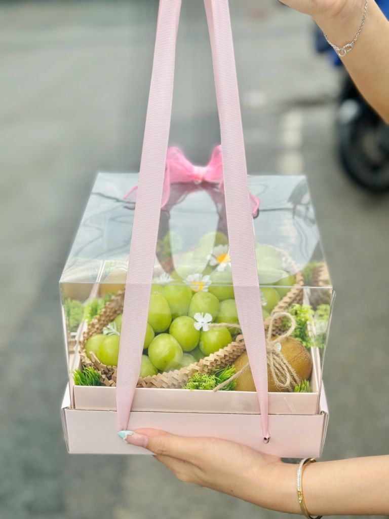 Set Quà Tặng Nàng 14/2 – Set Quà Trái Cây Thanh Nhã Lãng Mạn