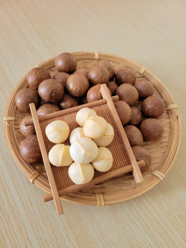 Hạt Macca Nứt Vỏ Mornuts - 500g