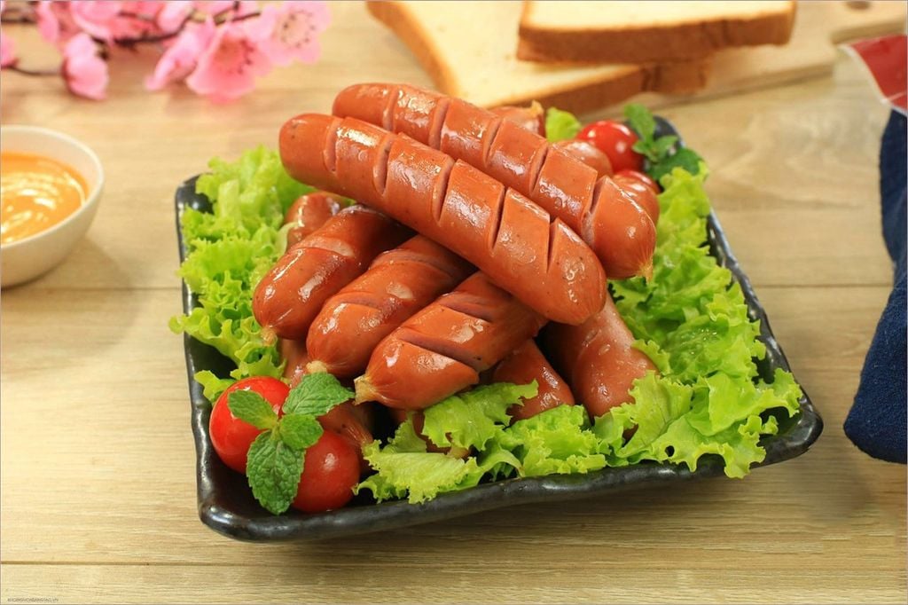 Xúc Xích Heo Kool Seaspimex - 100g