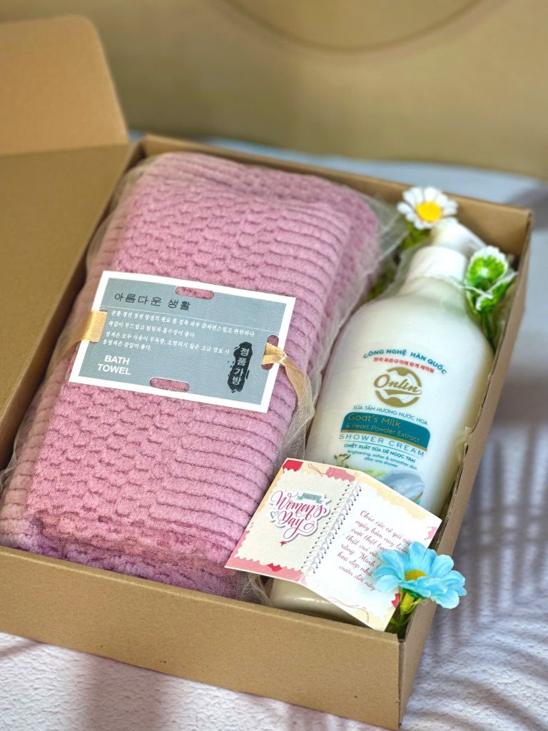 Set Quà Tặng 20/10 - Set 46