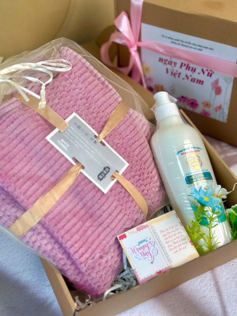 Set Quà Tặng 20/10 - Set 46