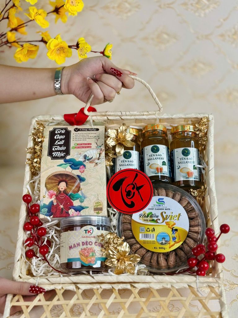 Giỏ Quà Tết Cao Cấp 2026 - Tết Đoàn Viên