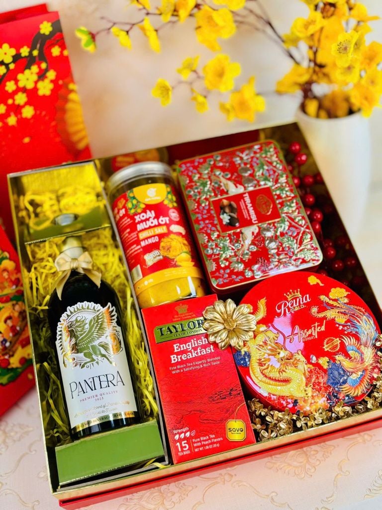 Hộp Quà Tết Cao Cấp 2026 - Tết Việt