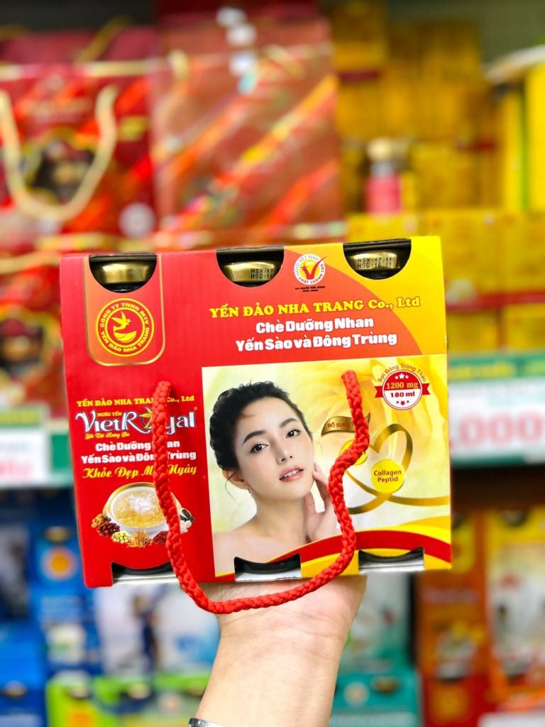 Nước Yến VietRoyal Cao Cấp – 6 chai x 180ml