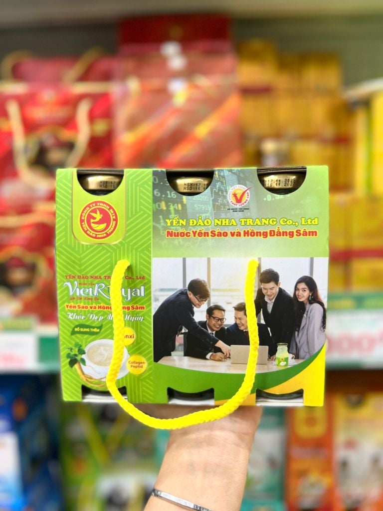 Nước Yến VietRoyal Cao Cấp – 6 chai x 180ml