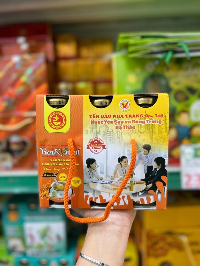 Nước Yến VietRoyal Cao Cấp – 6 chai x 180ml