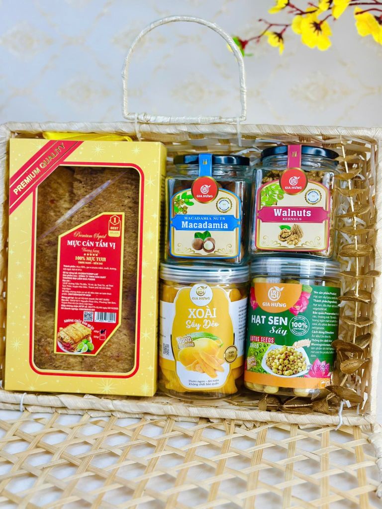 Giỏ Quà Tết Cao Cấp 2026 – Hương Sắc Xuân