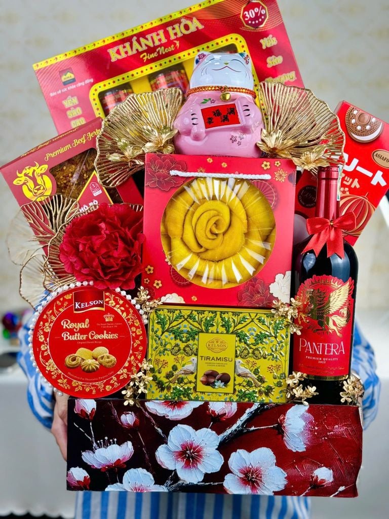 Giỏ Quà Tết Cao Cấp 2026 - Hồng Xuân Đắc Lộc