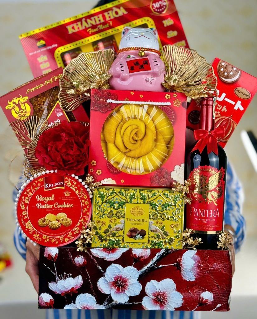 Giỏ Quà Tết Cao Cấp 2026 - Hồng Xuân Đắc Lộc