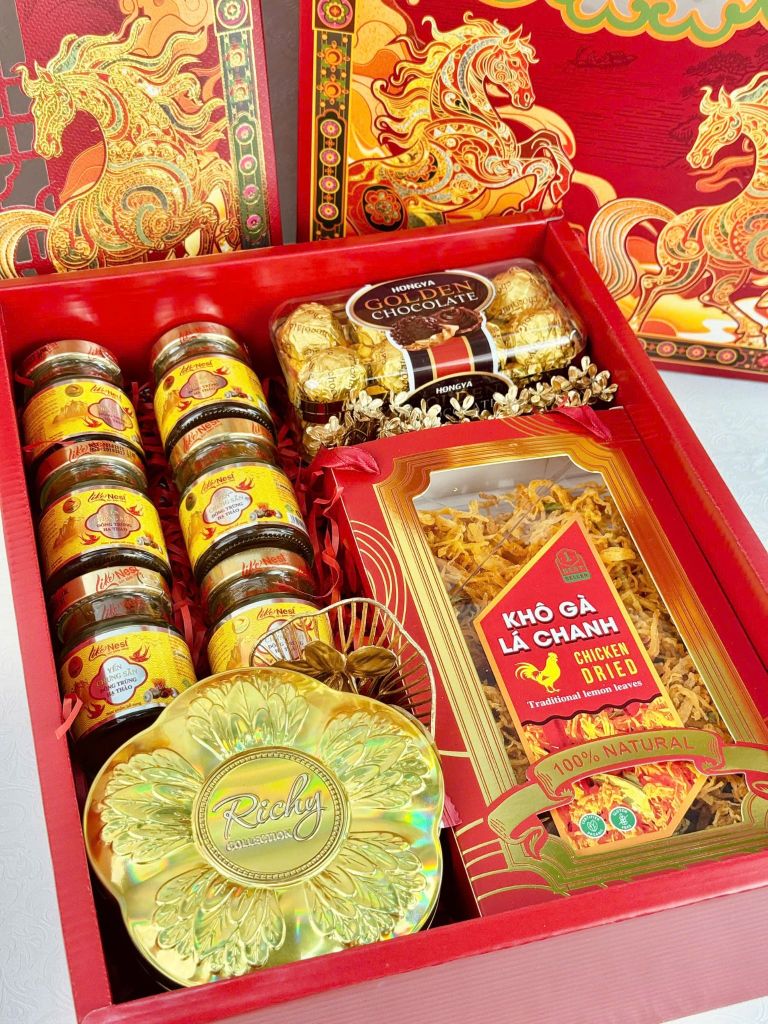 Hộp Quà Tết Cao Cấp 2026 – Kim Mã Vinh Hoa