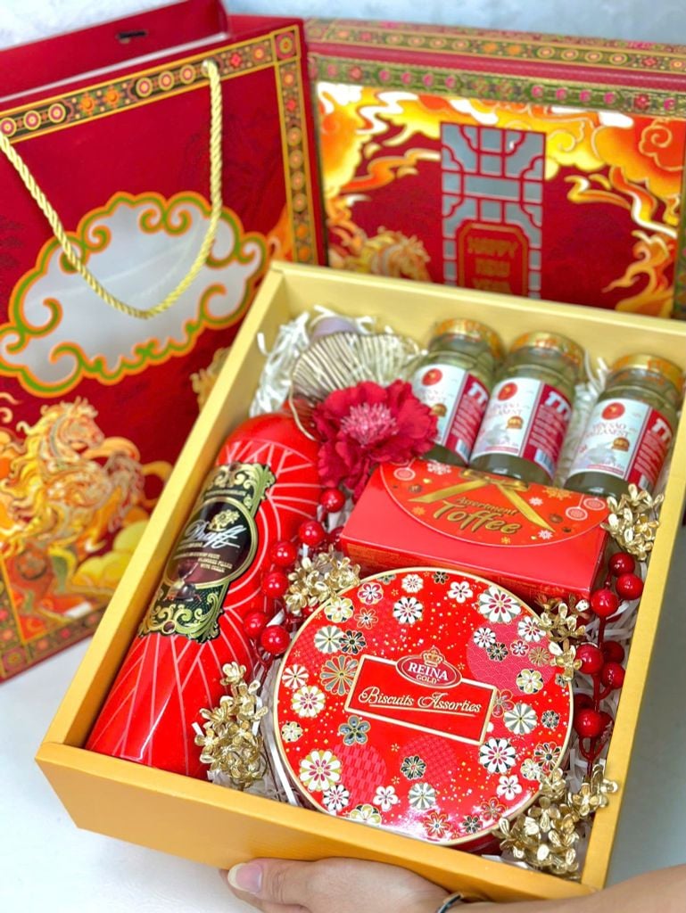 Hộp Quà Tết Cao Cấp 2026 – Song Mã Chiêu Tài