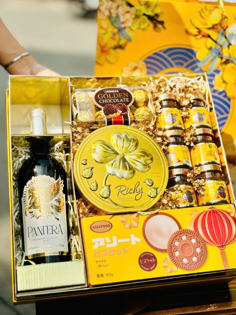 Hộp Quà Tết Cao Cấp 2026 – Kim Vũ Xuân Ca