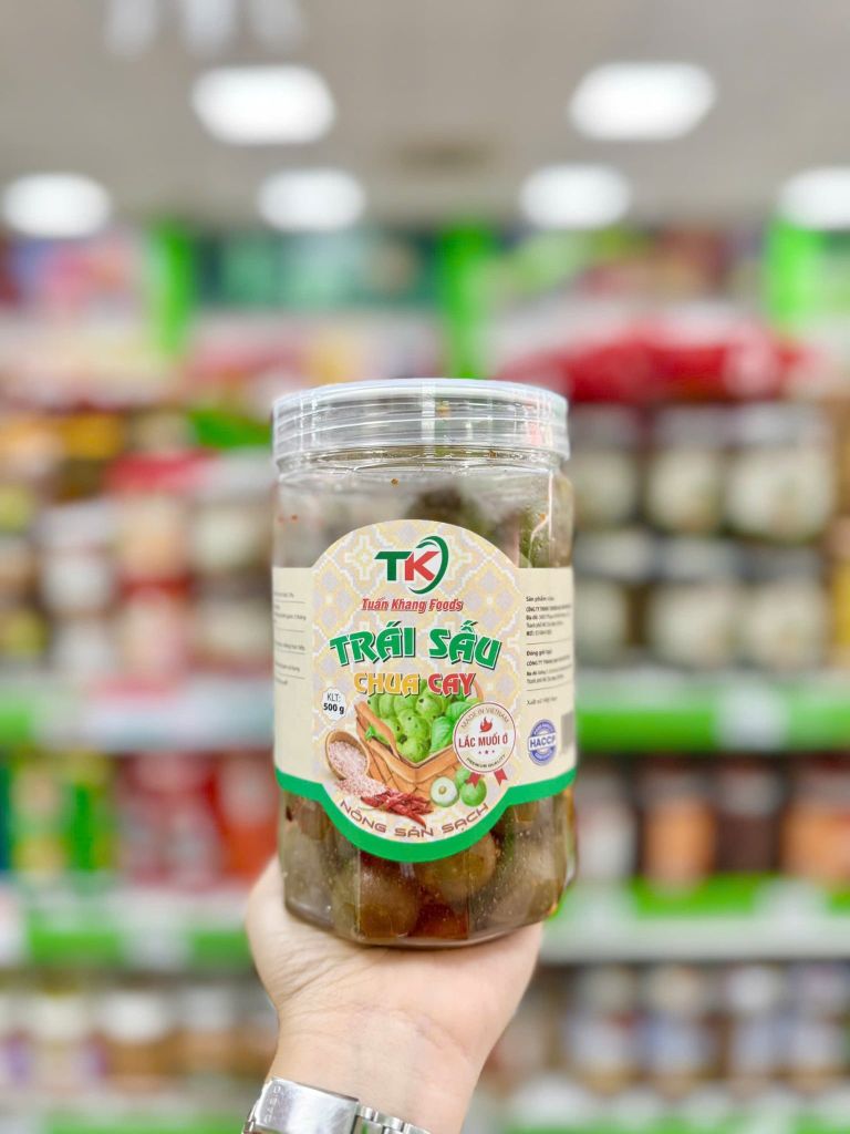 Sấu Tươi Chua Cay Lắc Muối Ớt - Hộp 500g