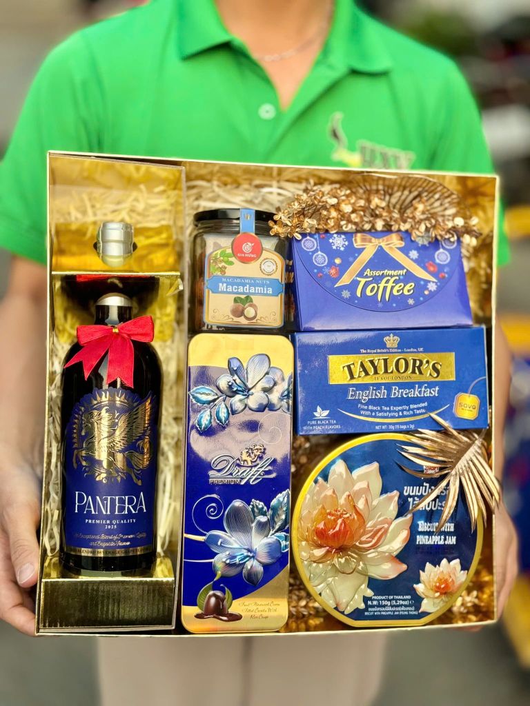 Hộp Quà Tết Cao Cấp 2026 – Tân Xuân Vạn Hỷ