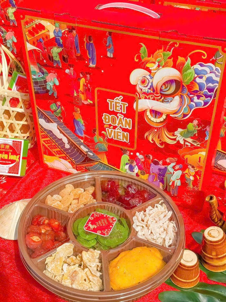 Set Hộp Mứt Tết Mix Vị Cao Cấp - Khay