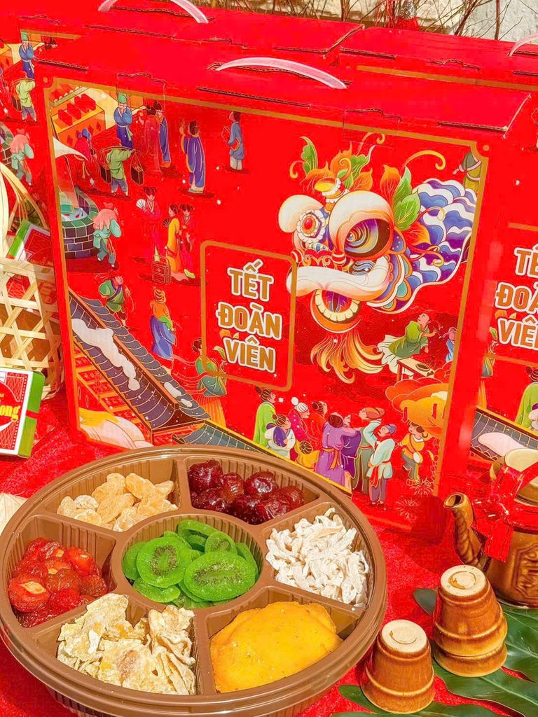 Set Hộp Mứt Tết Mix Vị Cao Cấp - Khay