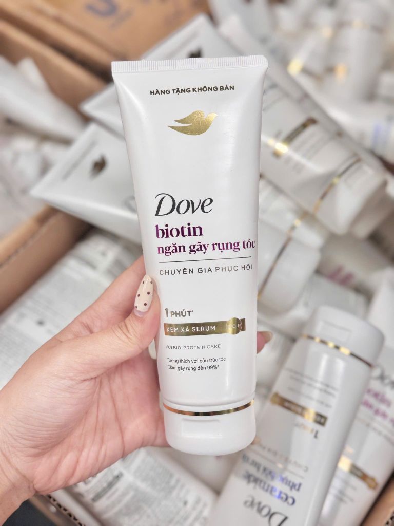 Dầu Xả Dove Biotin Ngăn Gãy Rụng - 136g