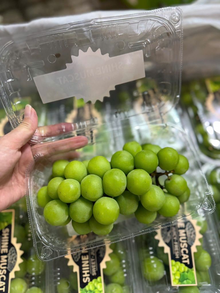 Nho Mẫu Đơn Cao Cấp - Hộp Khoảng 500G