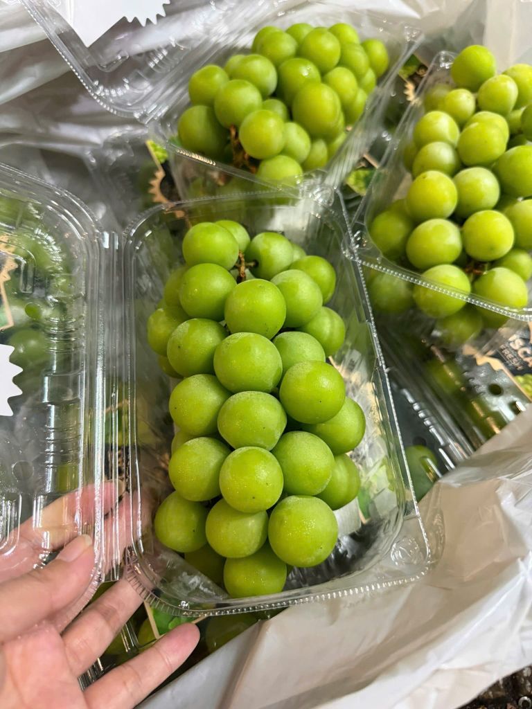 Nho Mẫu Đơn Cao Cấp - Hộp Khoảng 500G
