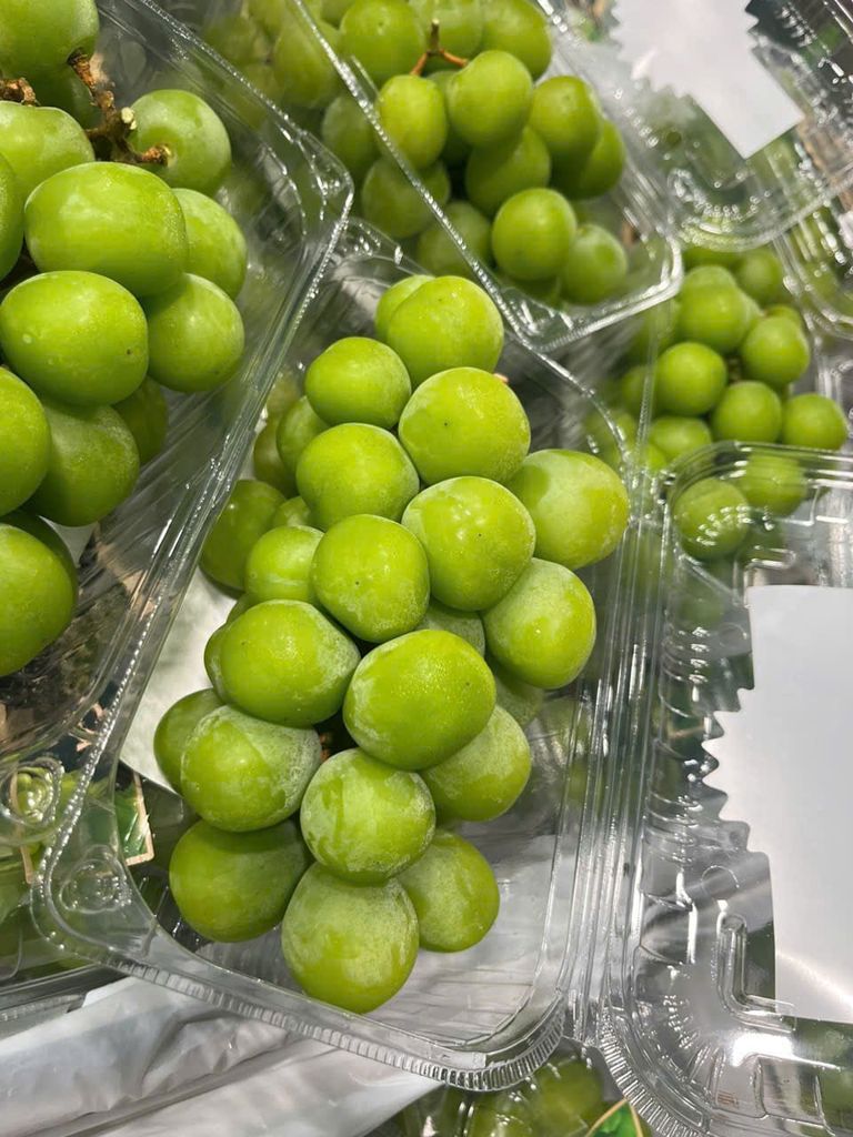 Nho Mẫu Đơn Cao Cấp - Hộp Khoảng 500G
