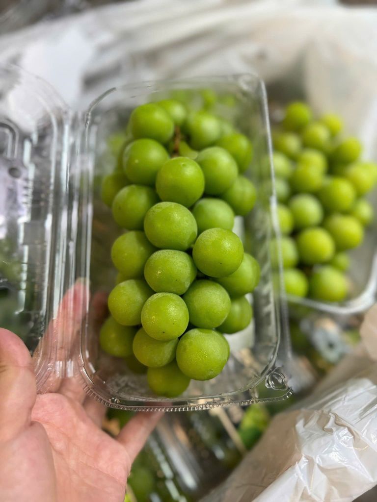 Nho Mẫu Đơn Cao Cấp - Hộp Khoảng 500G