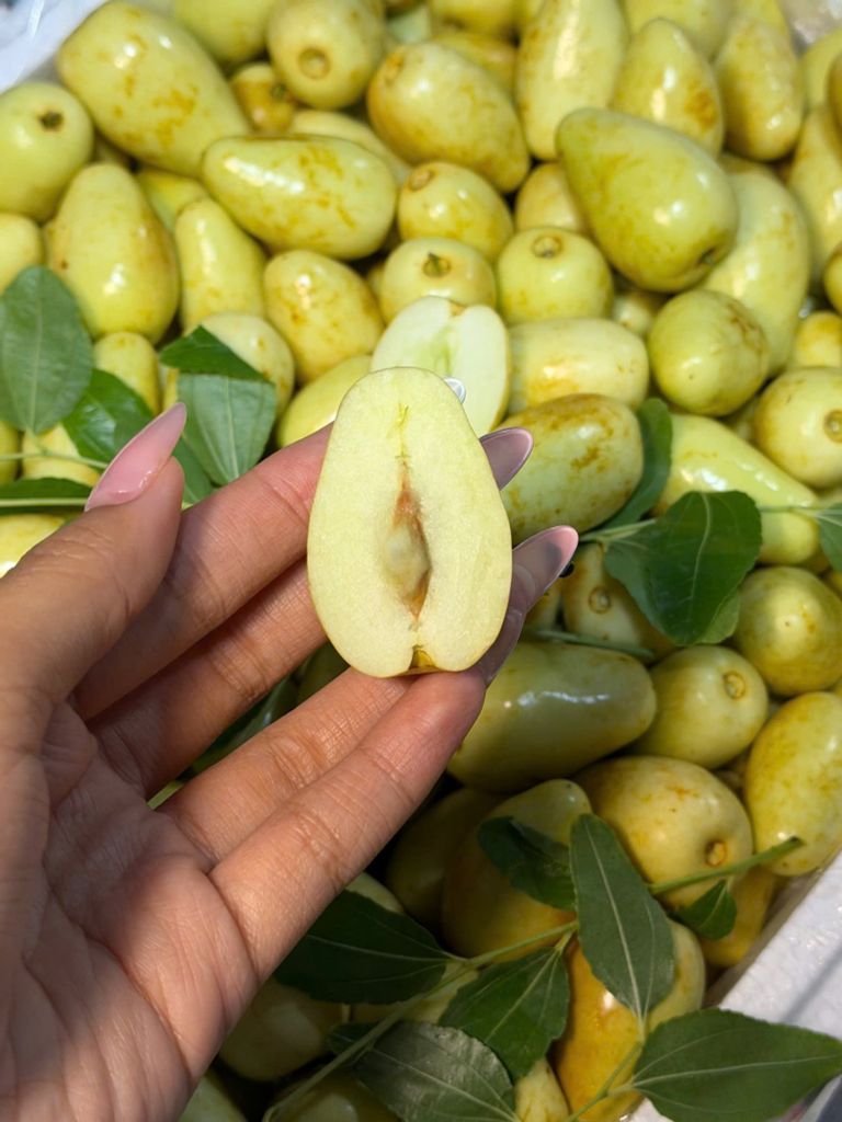 Hồng Táo Tươi Hoàng Kim Vip - 500G